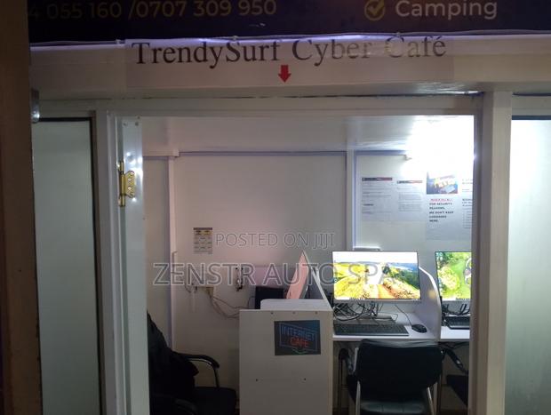 Cyber Cafe - thumbnail 4