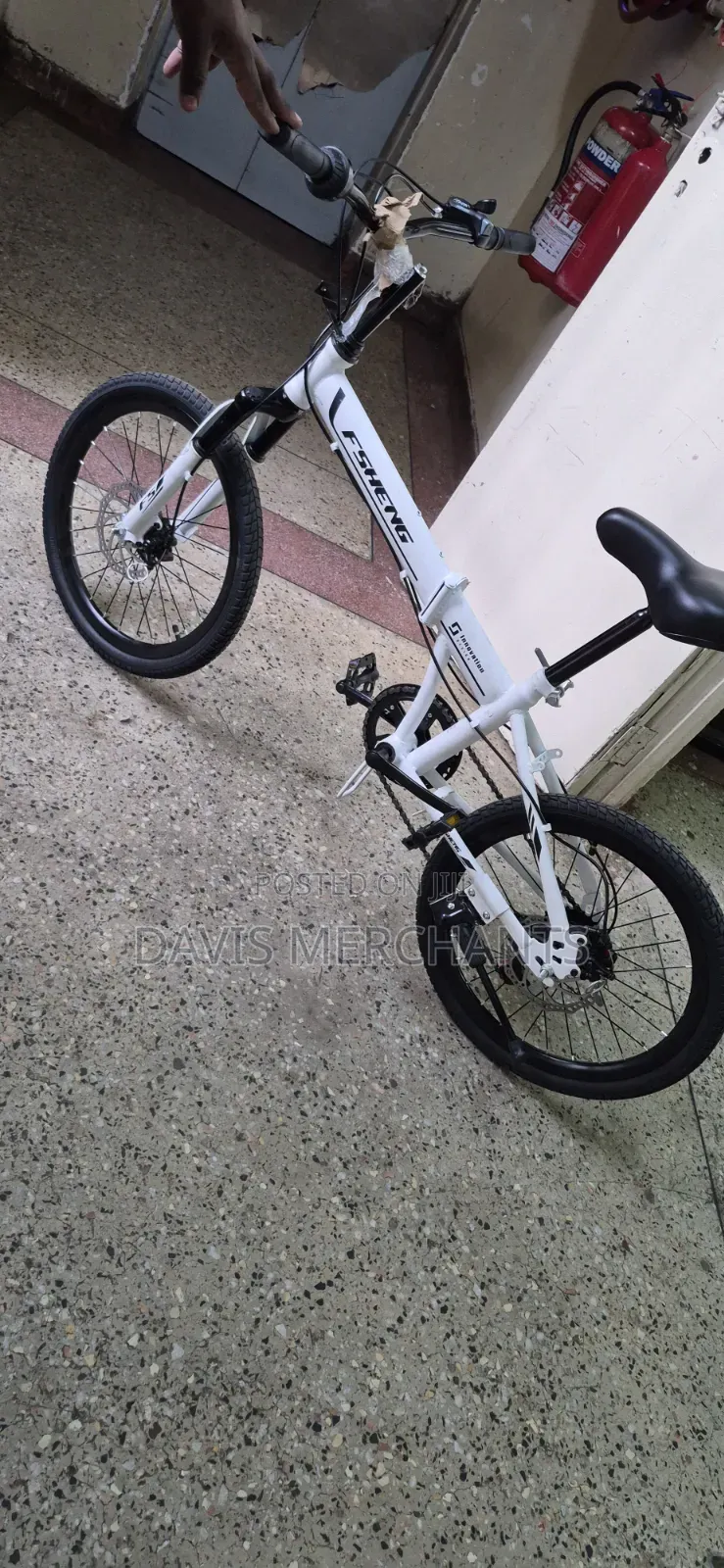 Sports Bike Size 20 With Seven Speed Gear