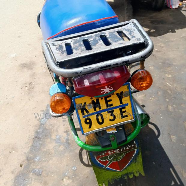 Bajaj Boxer 100 2019 Red - thumbnail 2