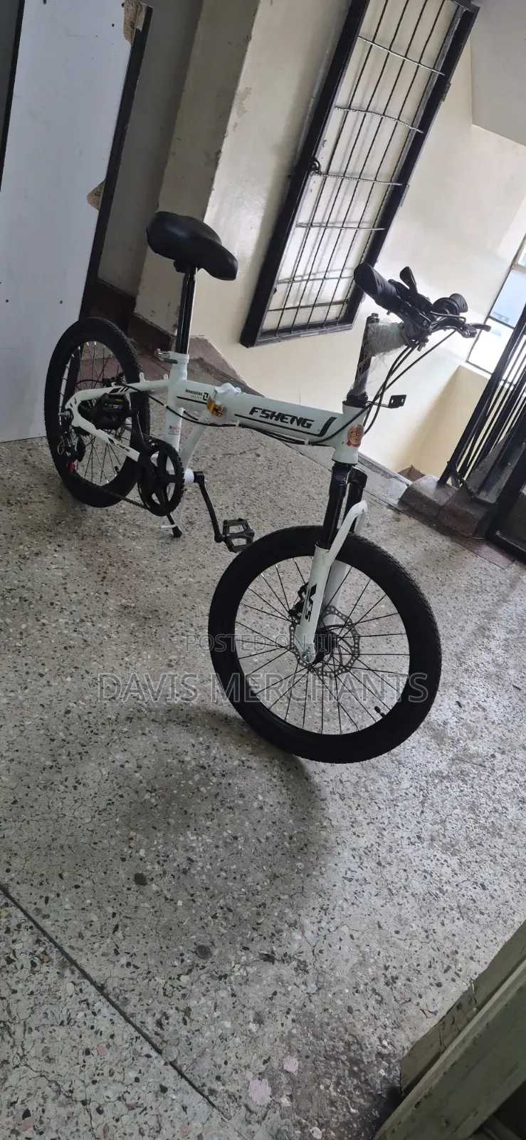 Foldable Bike Size 20 With Rear Gear and Front Shocks