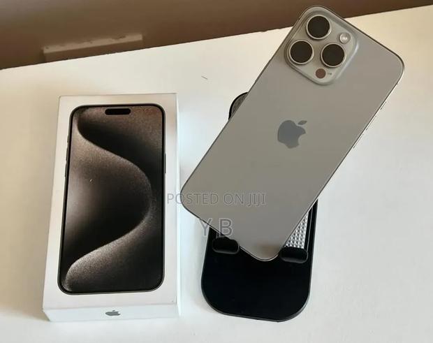 Apple iPhone 15 Pro Max 512 GB