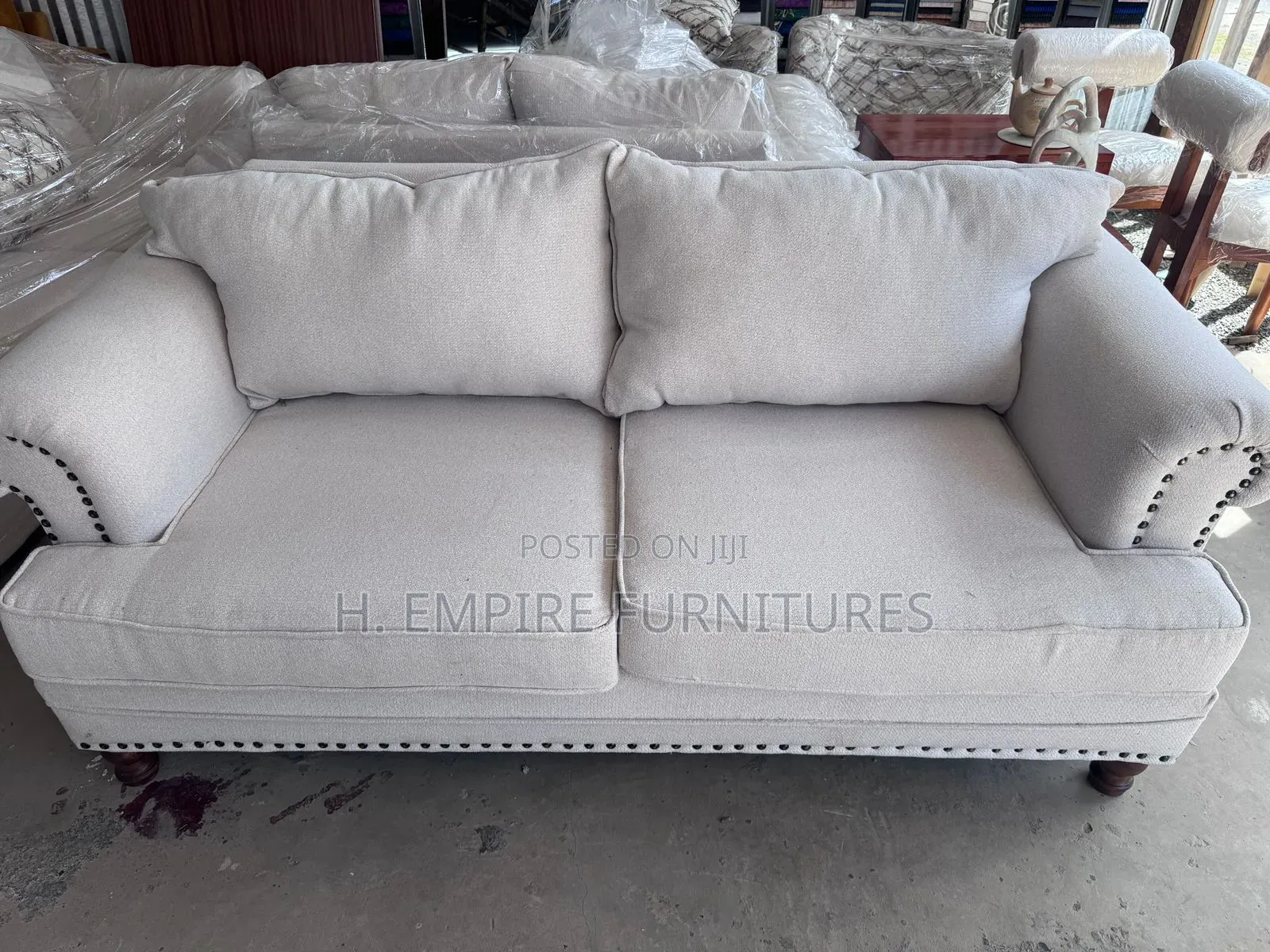 Cream 5 Seater