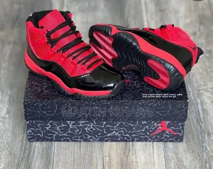 Jordan 11 Sneakers (Size 38-45)