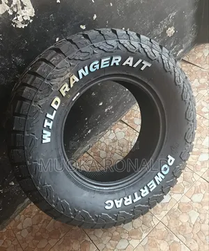 285/70r17 Powertrac Tyre a/T