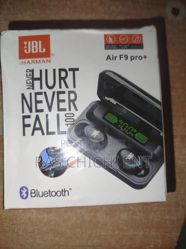 JBL Wireless Earbuds