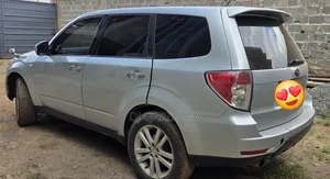 Subaru Forester 2011 Silver