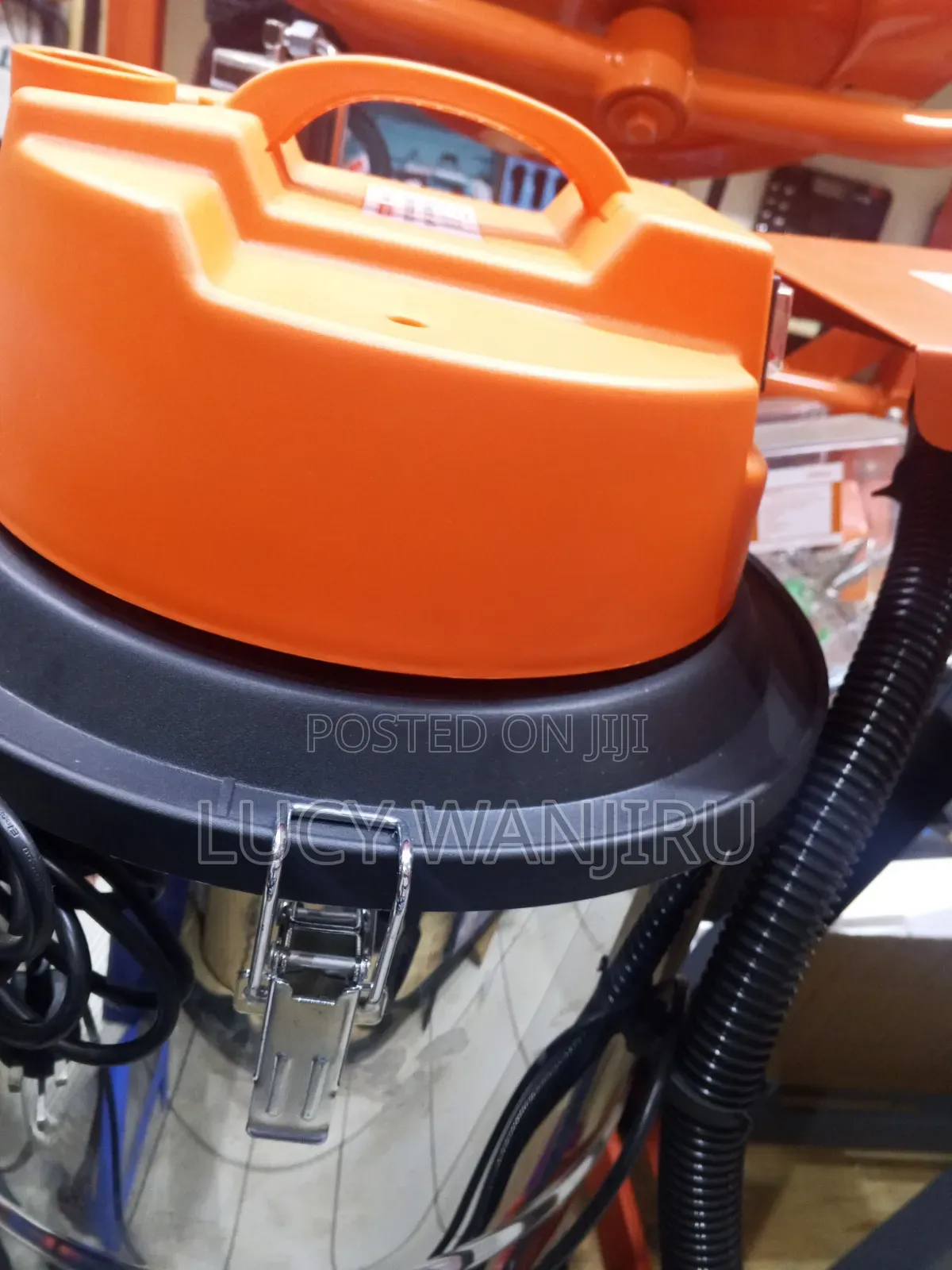 Durable Wet and Dry Vacuum