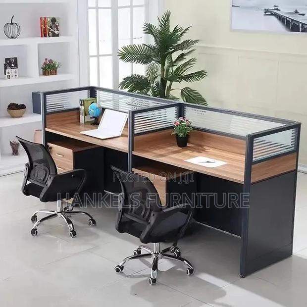 2-Way Office Workstation – Modern Dual Desk Setup for Offices