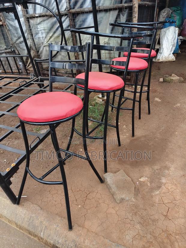 Restaurant Seats (Sina Tabu) - thumbnail 2
