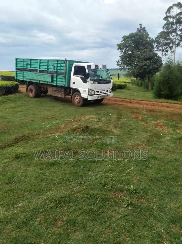 Isuzu NPR Openbody With a Tipping Jark Kcu - thumbnail 4