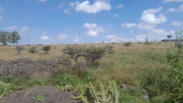Premium Isinya Plains Opp Kenchic Isinya - thumbnail 2