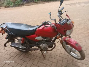 TVS HLX Plus ES 2022 Red