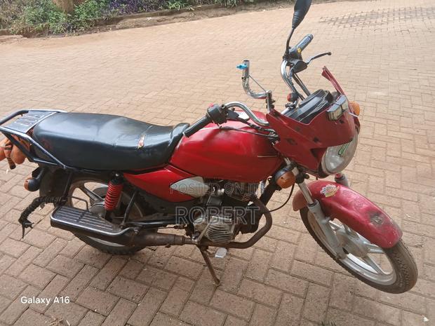 TVS HLX Plus ES 2022 Red - thumbnail 2