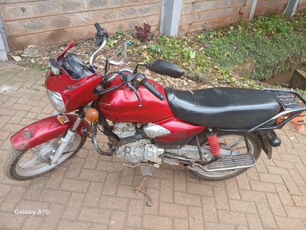 TVS HLX Plus ES 2022 Red - thumbnail 3
