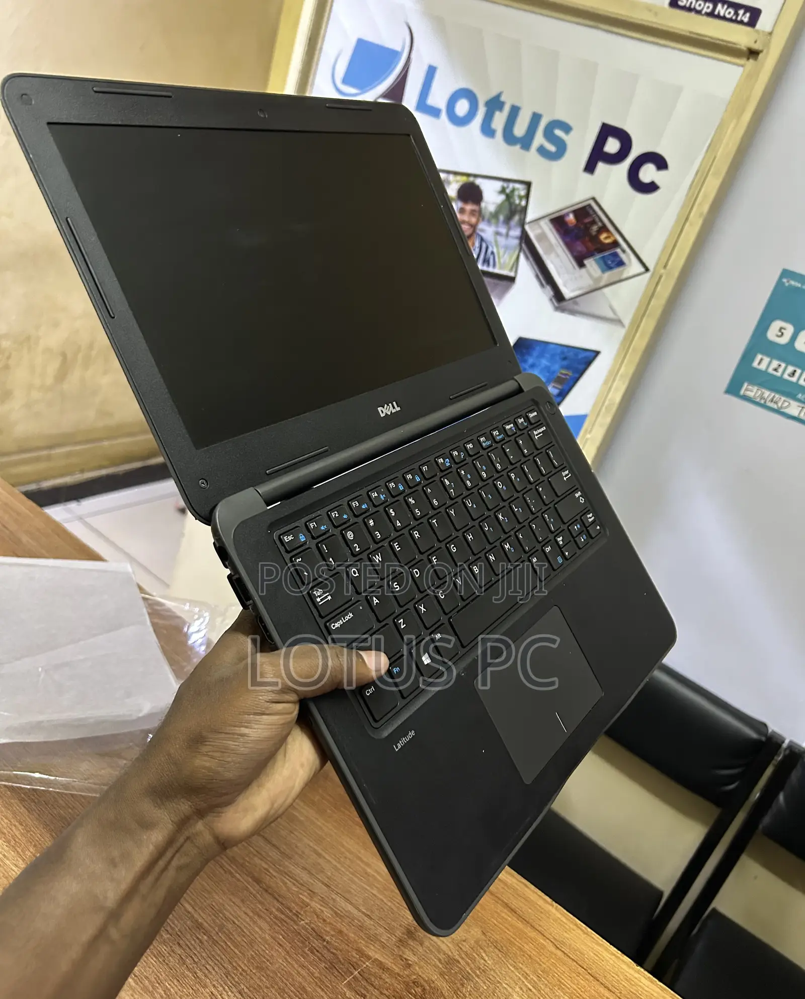Laptop Dell Latitude 13 3380 8GB Intel Core i3 SSD 128GB