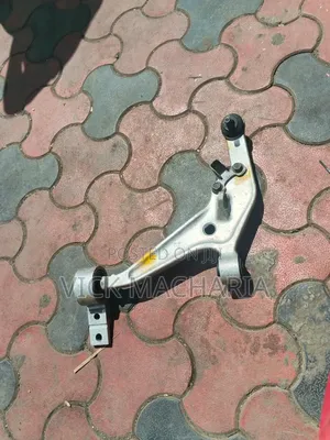 Nissan Xtrail T30 Control Arms