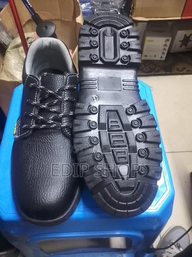 Low Cut Safety Boots - main view