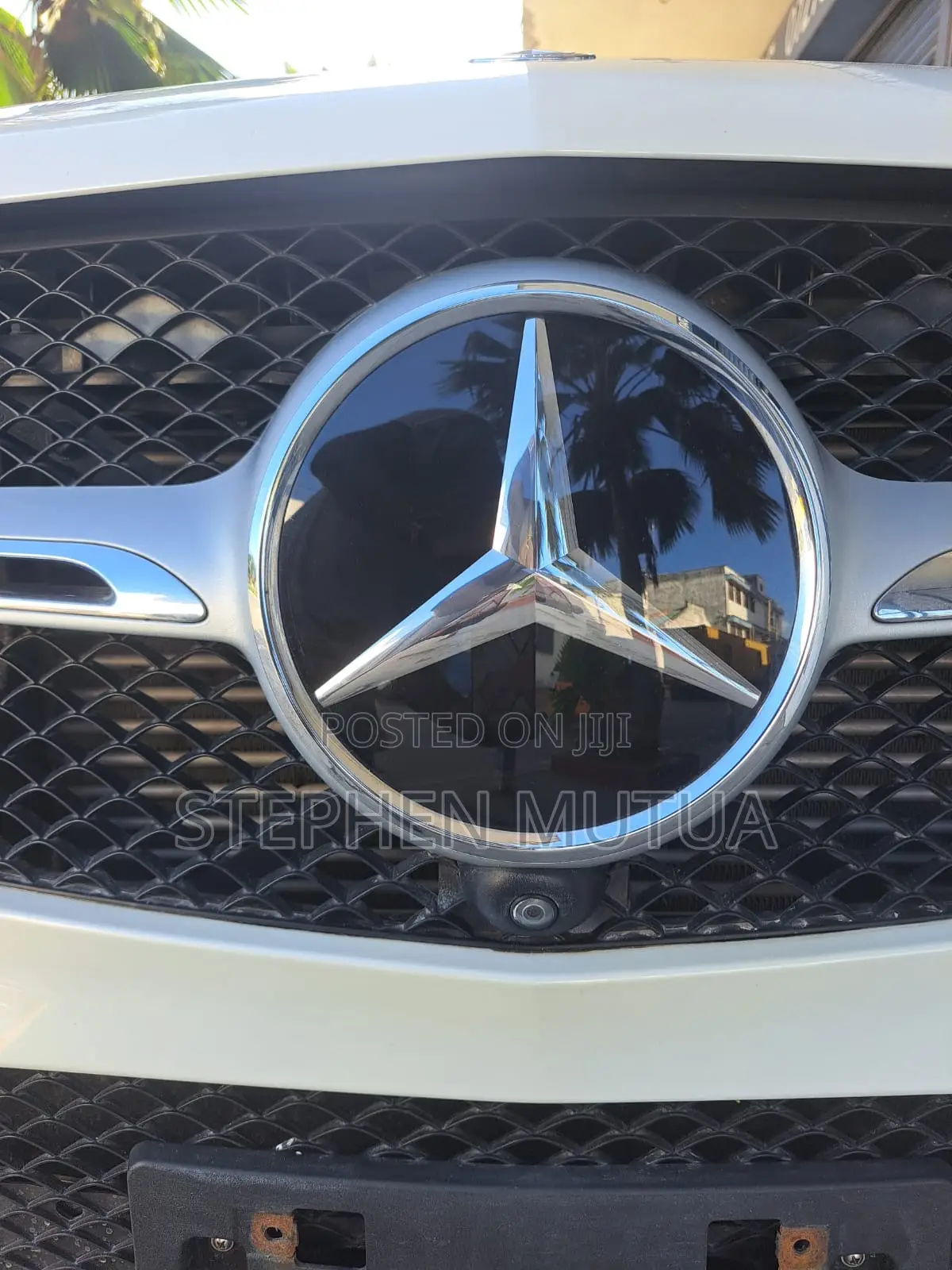 Mercedes-Benz GLE-Class GLE 300d 4MATIC 2019 White