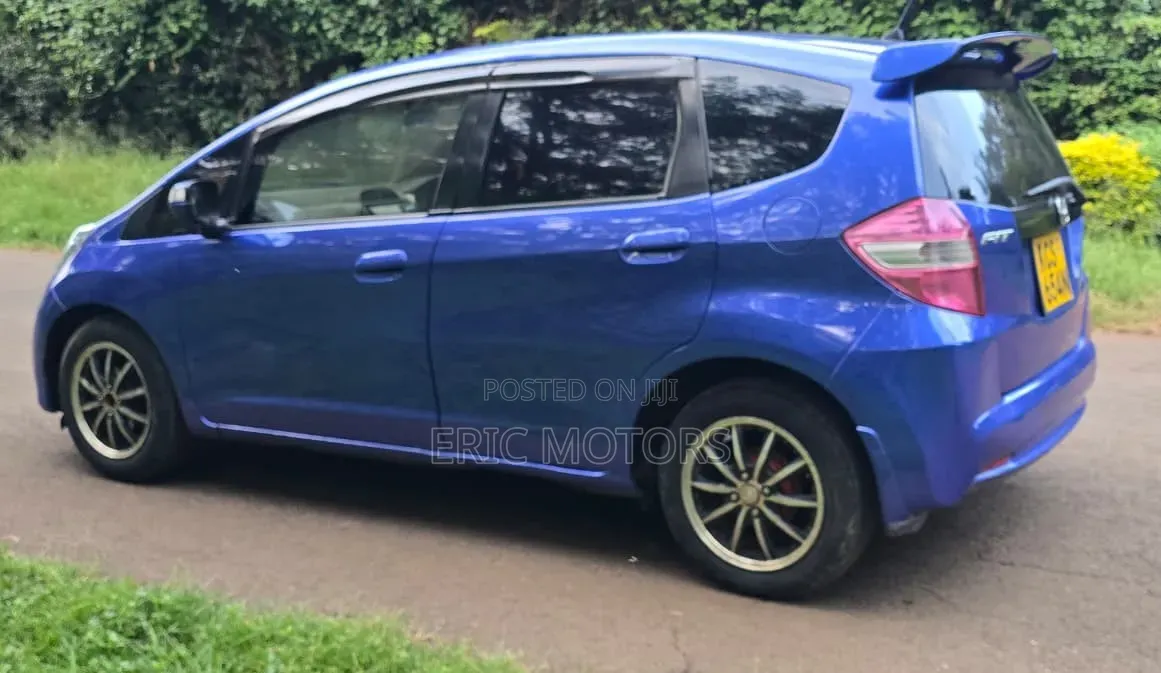Honda Fit 2011 Blue