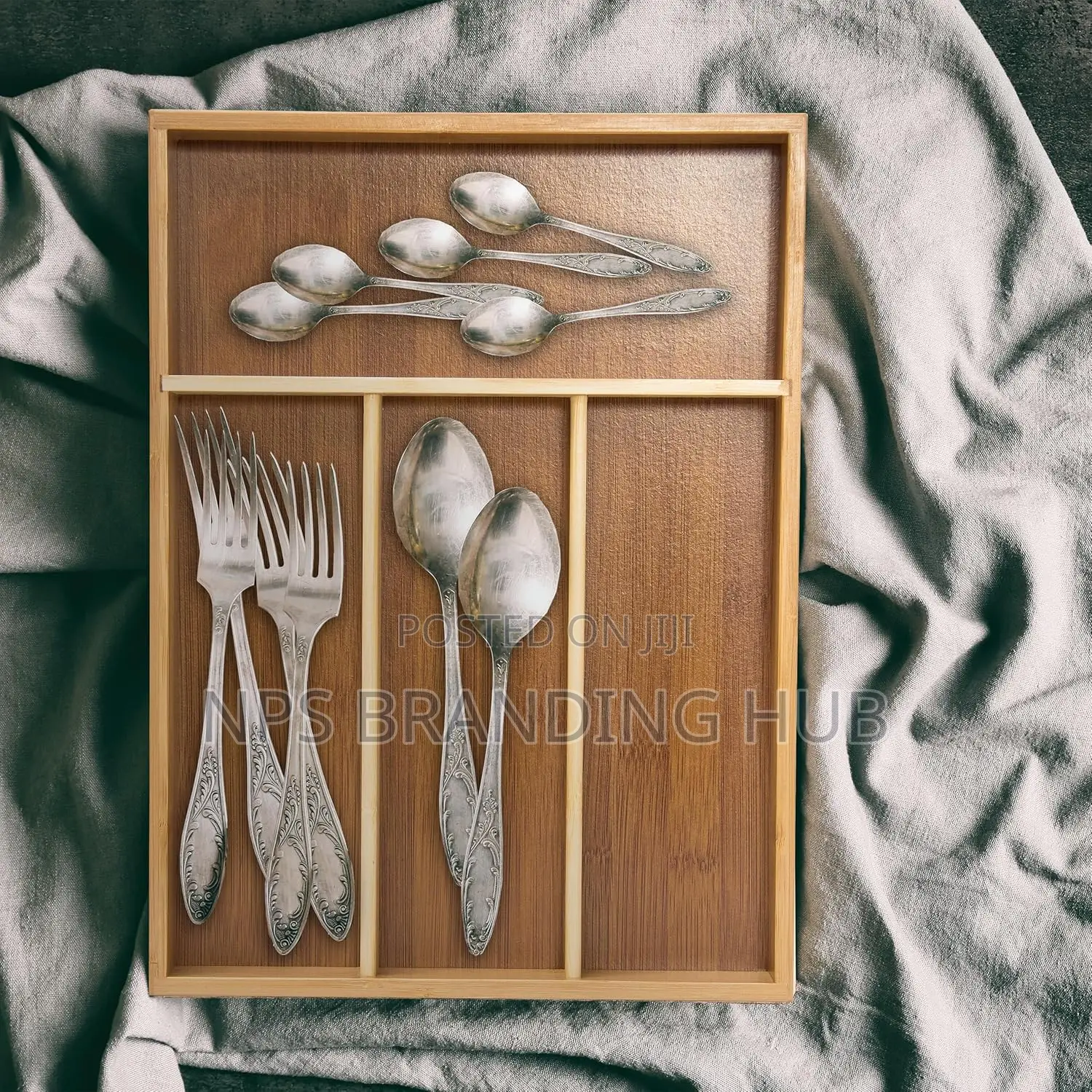 Bamboo Cutlery Tray With 4 Slots Hbc