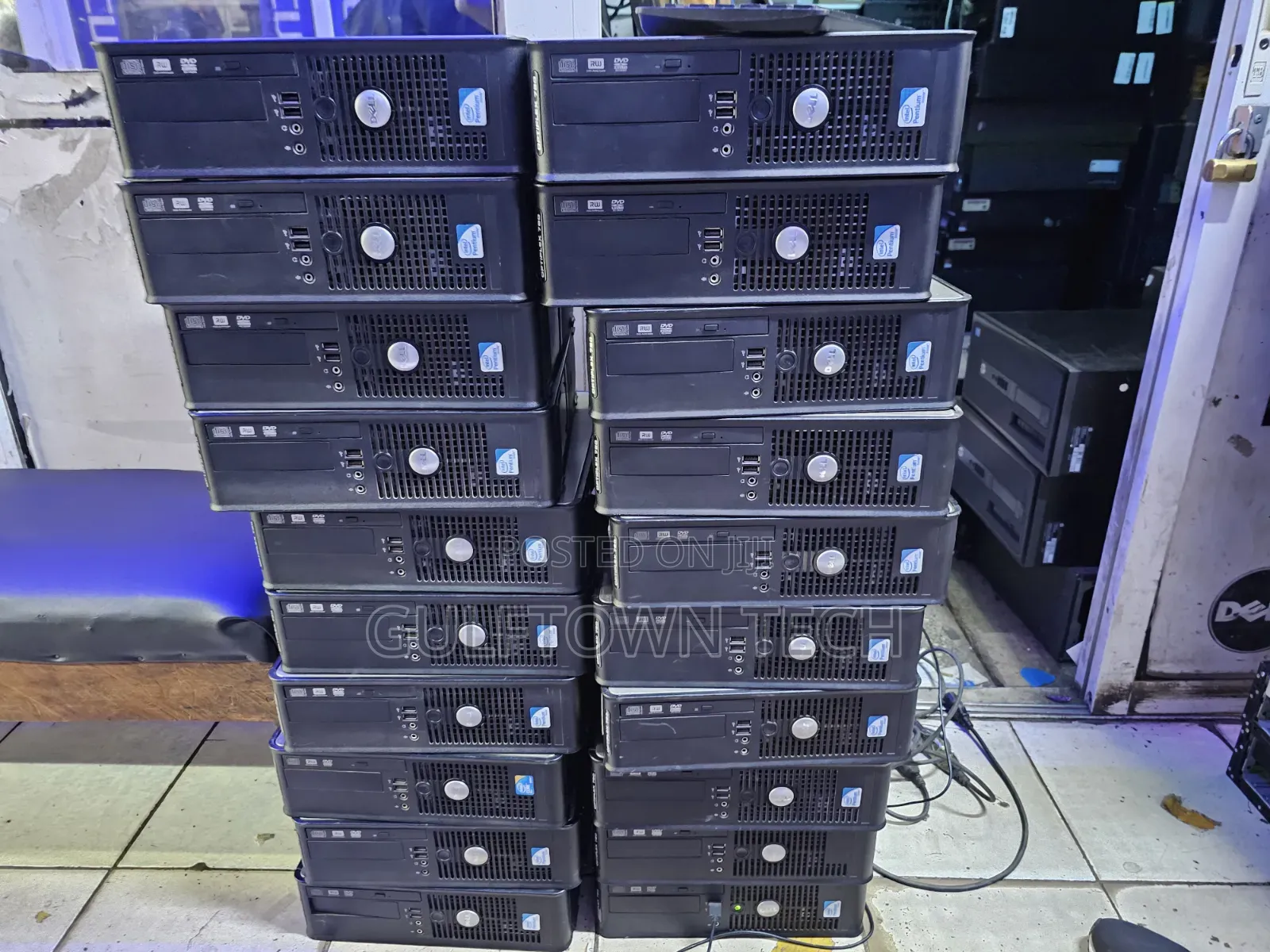 Desktop Computer Dell OptiPlex 780 2GB Intel Core 2 Duo HDD 160GB