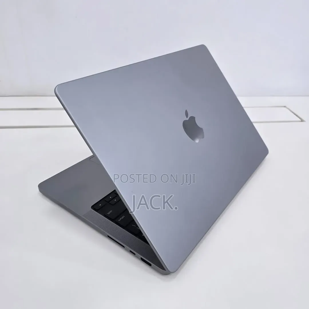Laptop Apple MacBook Pro 2023 M2 Pro 16GB Apple M2 SSD 512GB