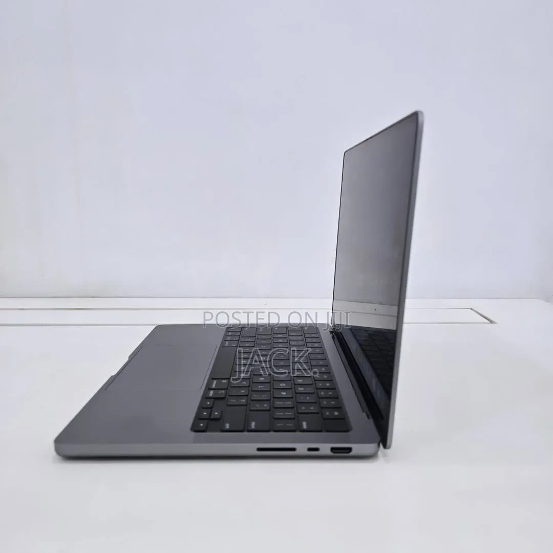Laptop Apple MacBook Pro 2023 M2 Pro 16GB Apple M2 SSD 512GB