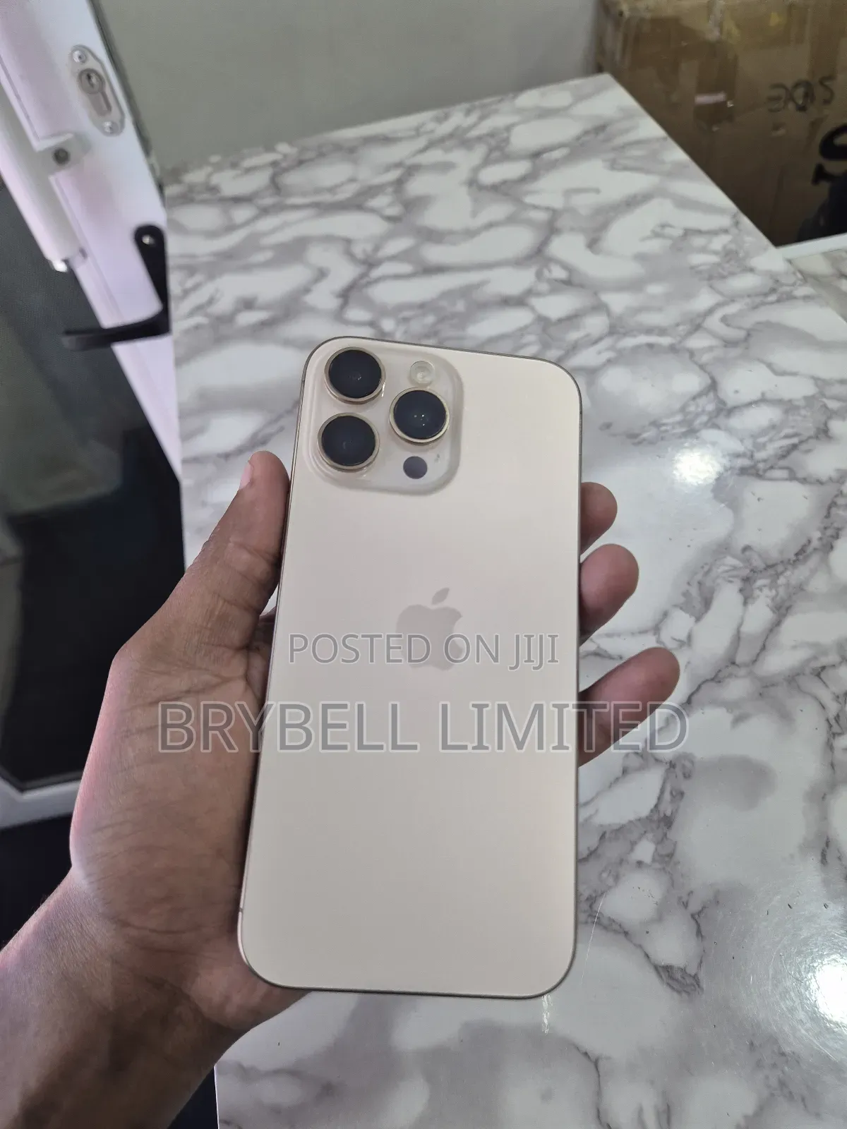 Apple iPhone 16 Pro Max 512 GB Gold