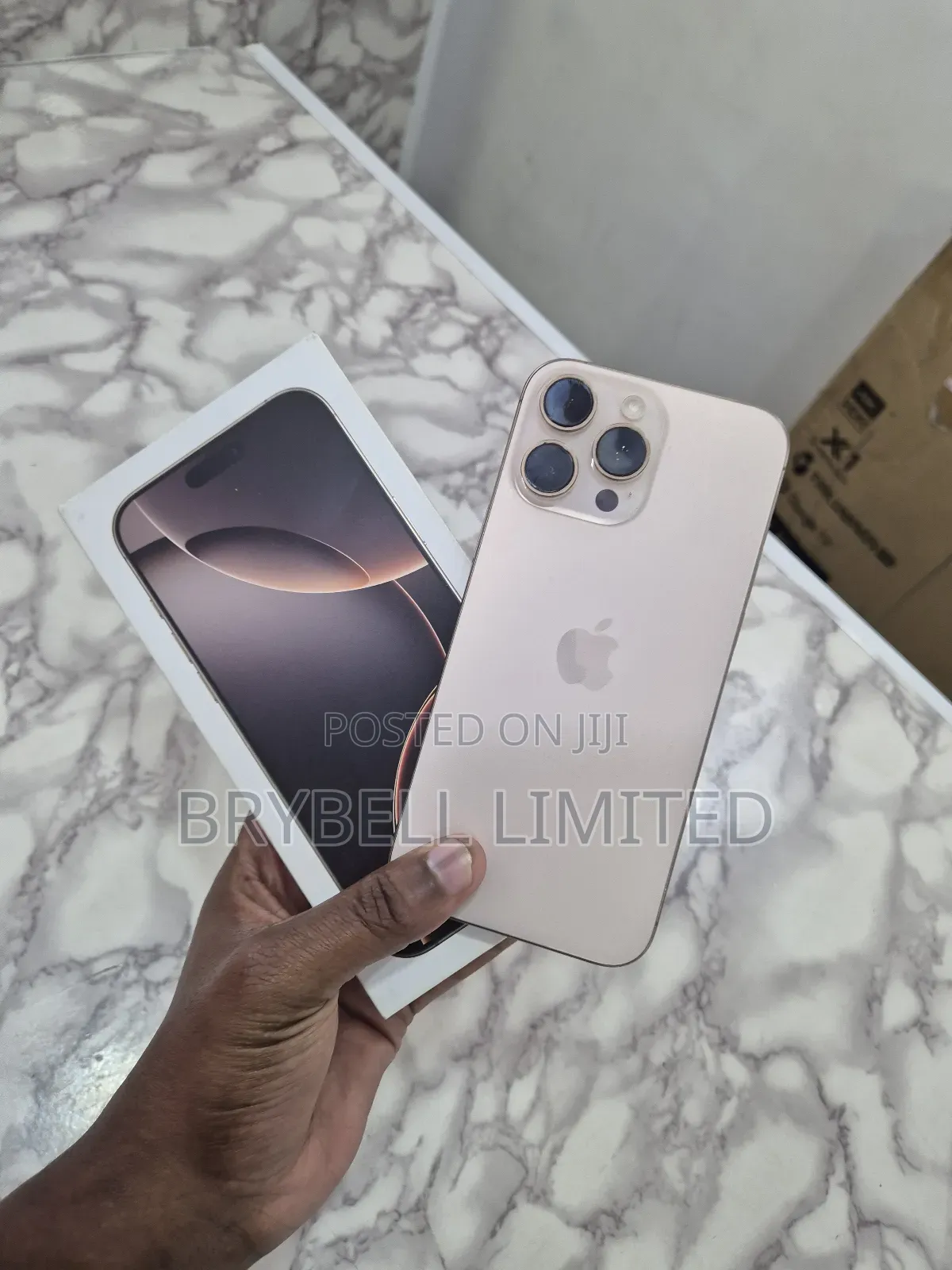 Apple iPhone 16 Pro Max 512 GB Gold