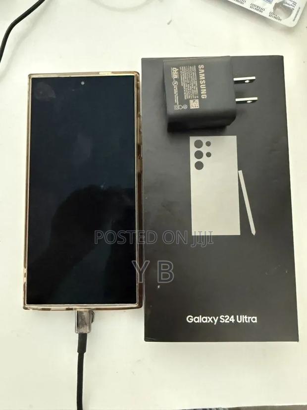 Samsung Galaxy S24 Ultra 512 GB Gold - thumbnail 2