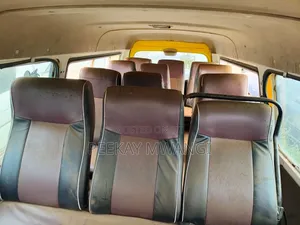 Mitsubishi Delica 2007 Yellow