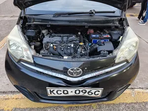 Toyota Ractis 2012 Black
