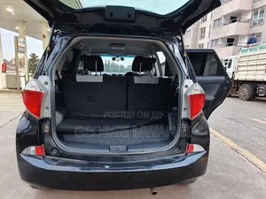 Toyota Ractis 2012 Black