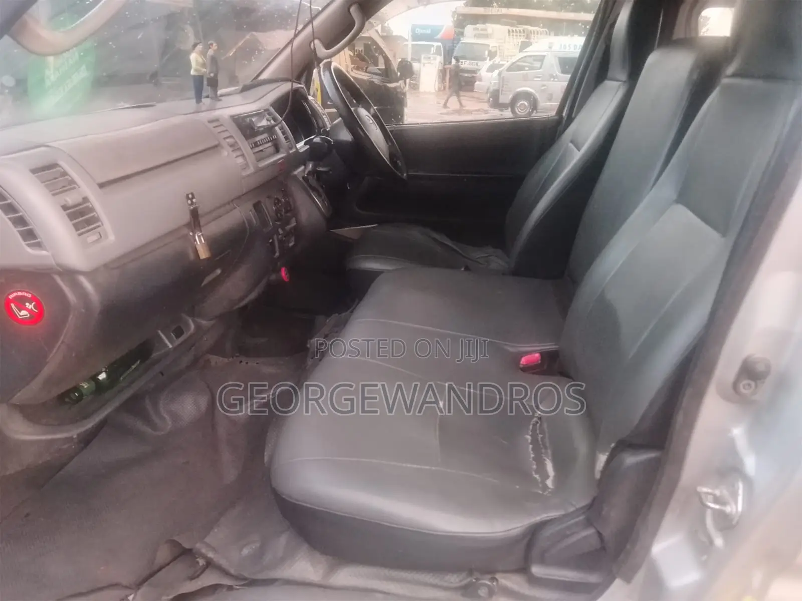 Toyota HiAce 2013 Grey