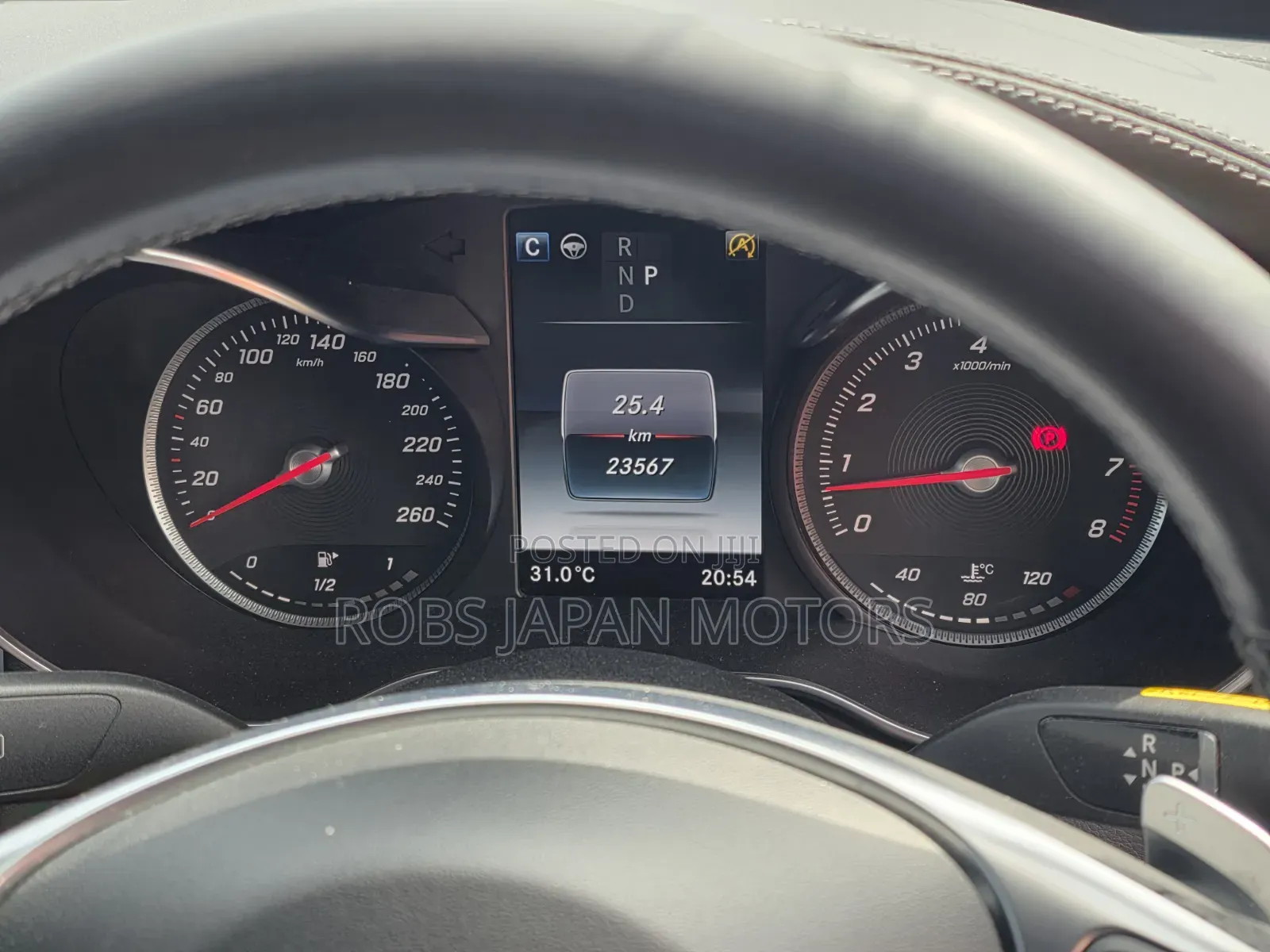 Mercedes-Benz C200 2018 Beige