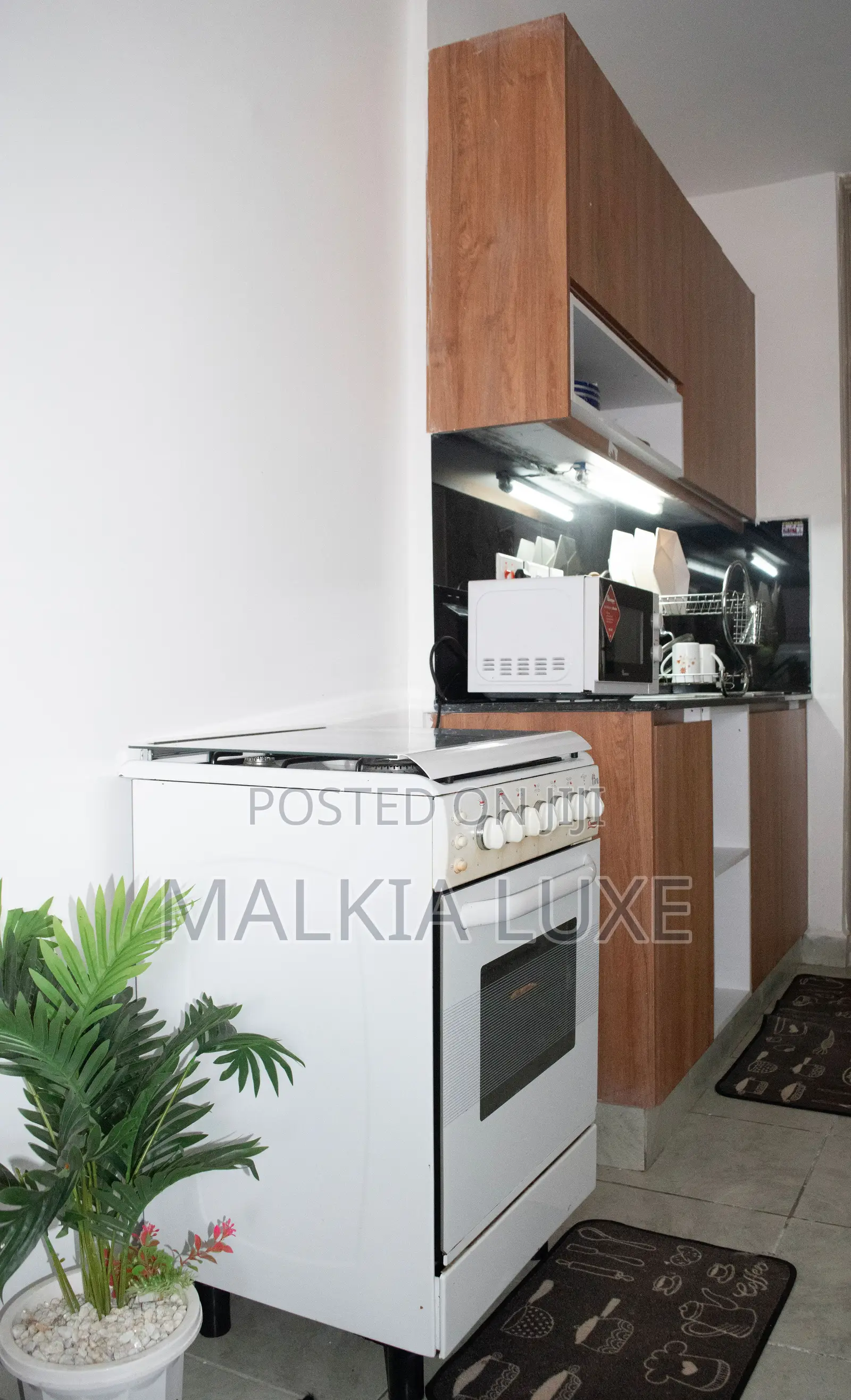 Luxe 1br Airbnb in Roysambu Next to TRM Mall With Lift Great Views
