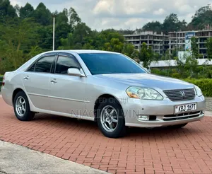 Toyota Mark II 2004 Silver