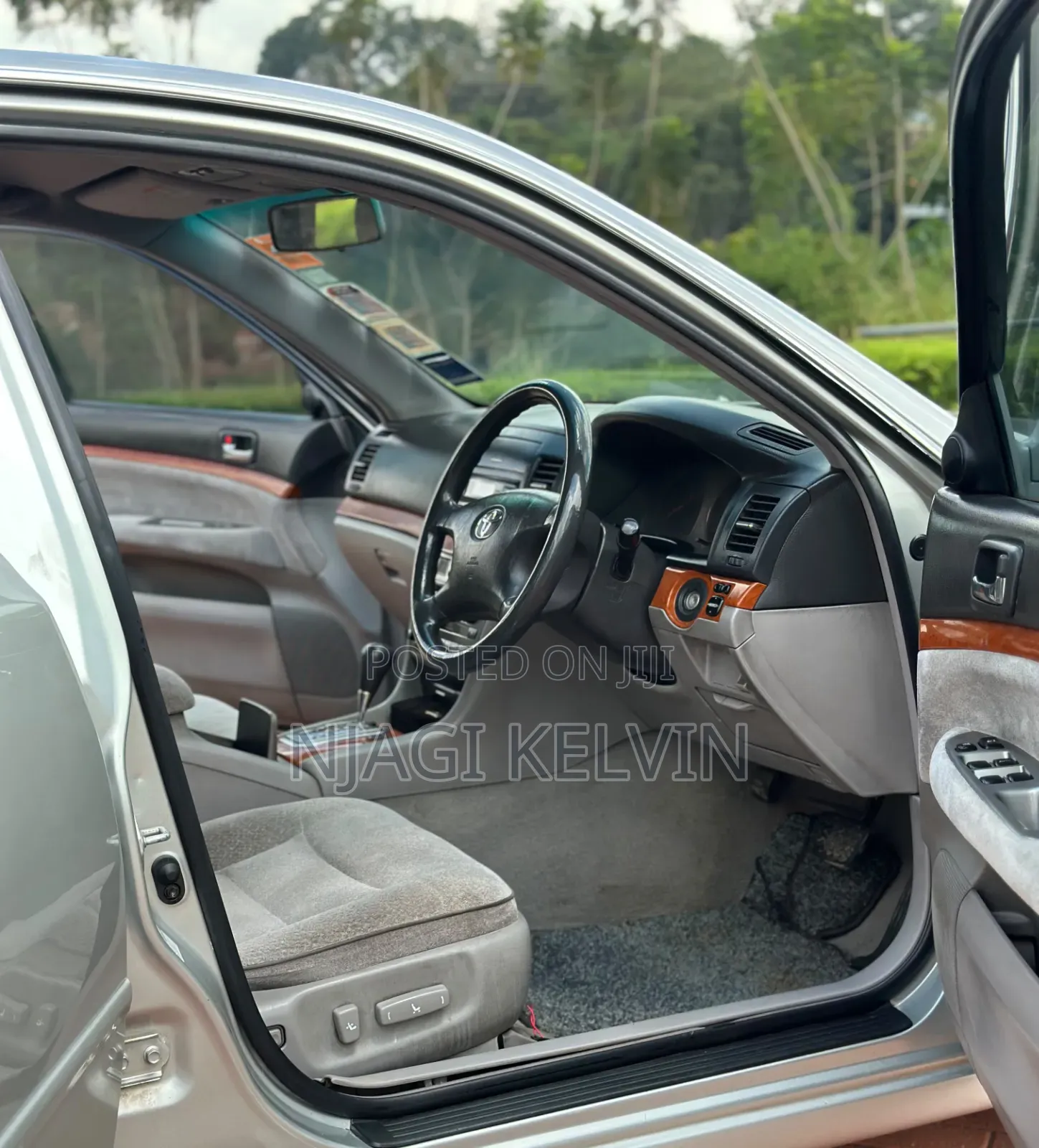 Toyota Mark II 2004 Silver