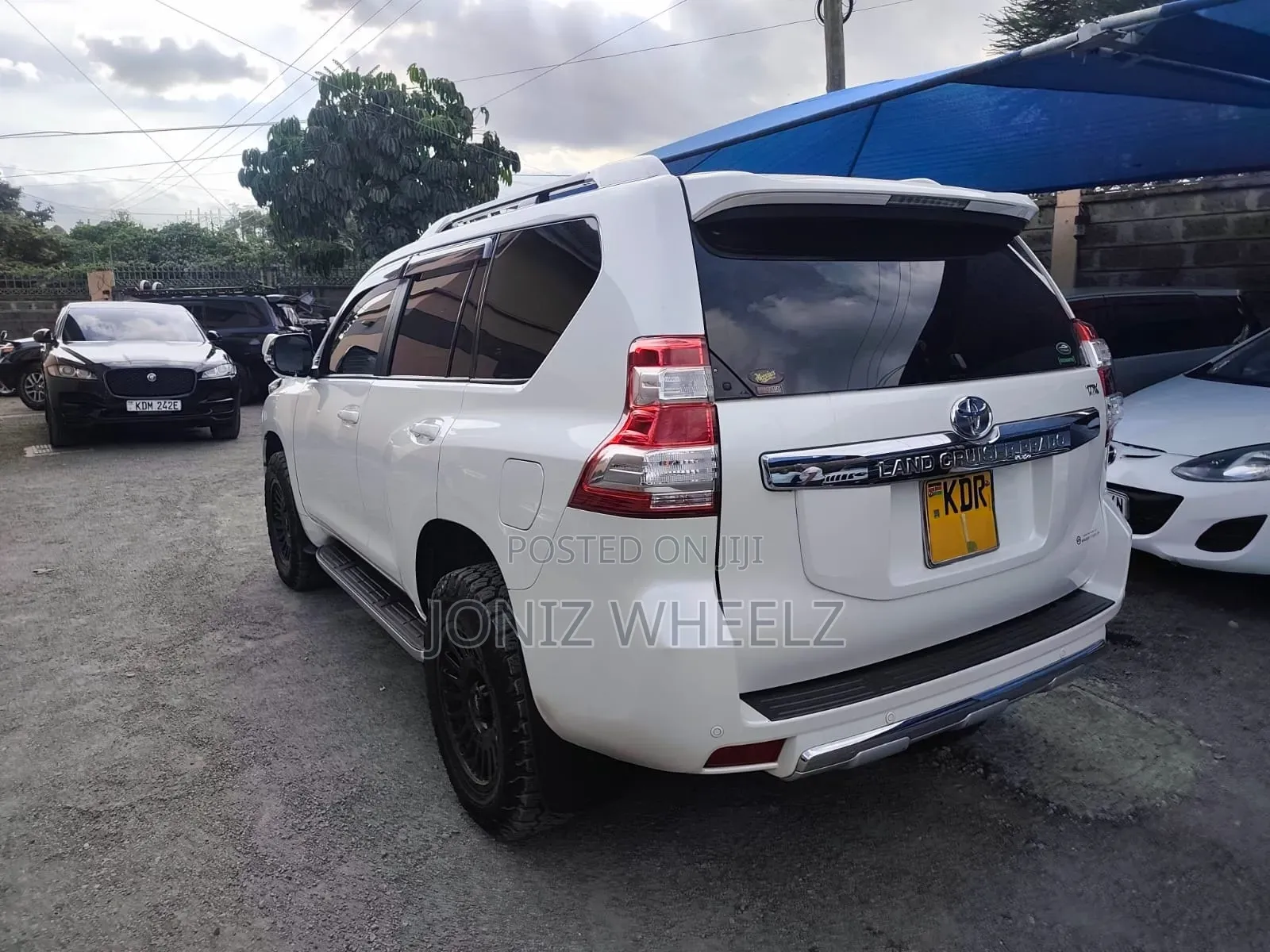 Toyota Land Cruiser Prado 2.8 2017 White