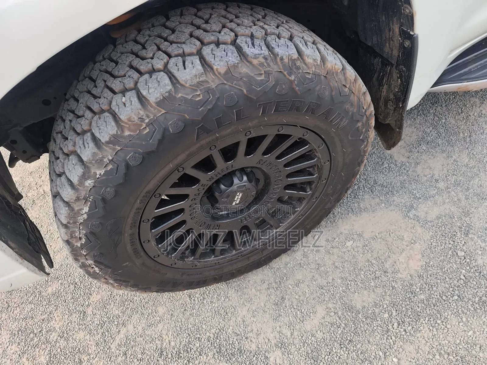 Toyota Land Cruiser Prado 2.8 2017 White