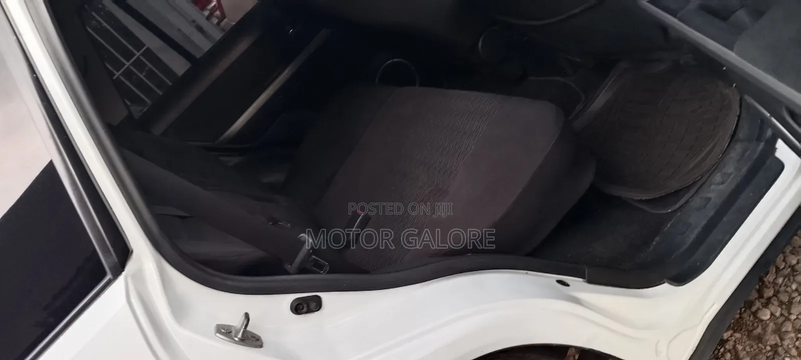 Suzuki Escudo 2013 White