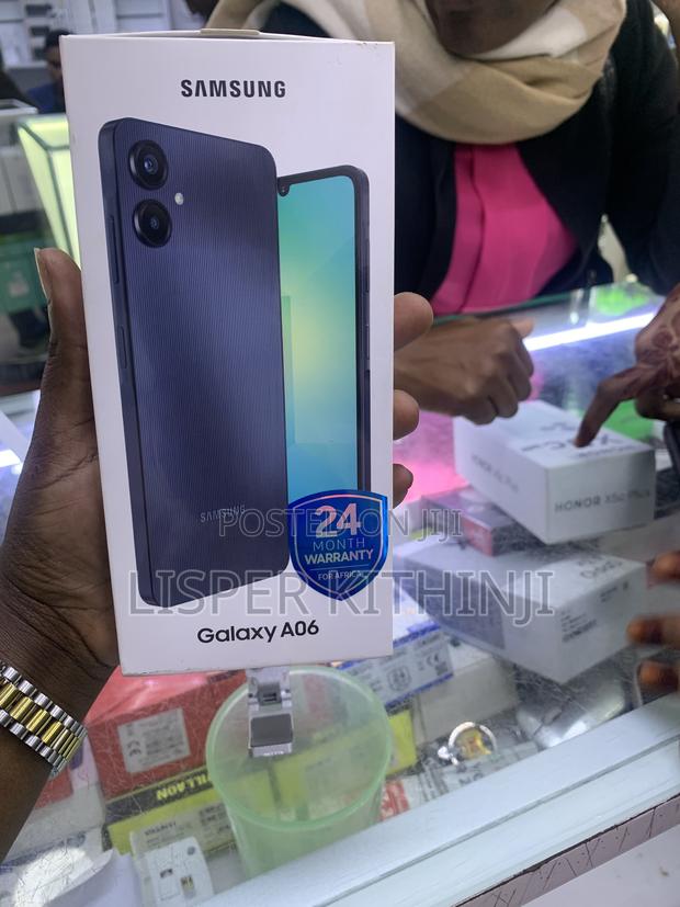 New Samsung Galaxy A06 64 GB Black