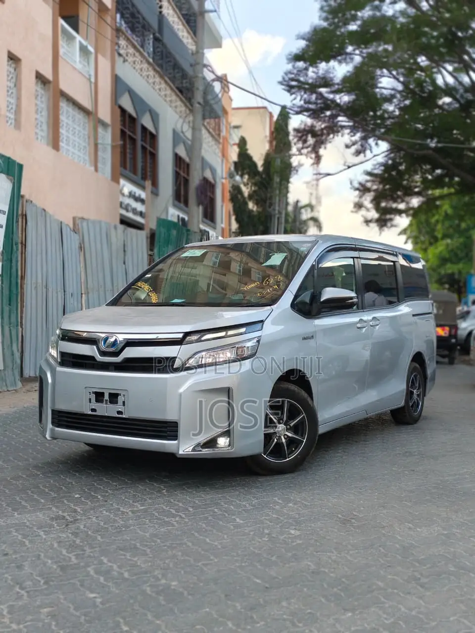 Toyota Voxy 2019 Silver