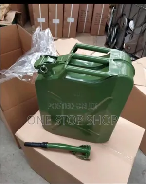 20litre Metallic Green Jerry Can for Petrol/Diesel Transportation