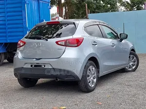 Mazda Demio 2019 Silver
