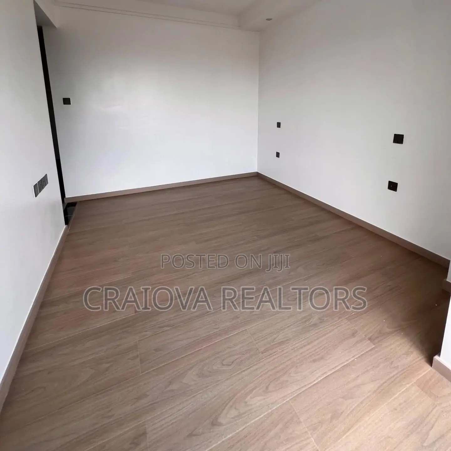 3bdrm Apartment in Riverside Drive for sale