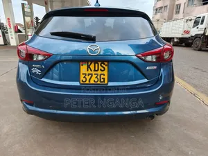 Mazda Axela 2017 Blue