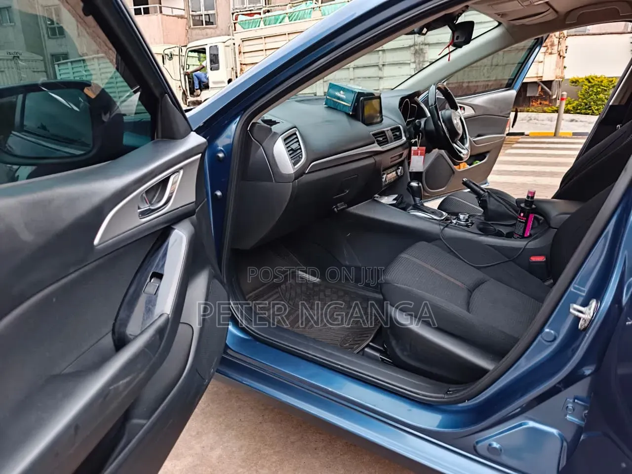Mazda Axela 2017 Blue