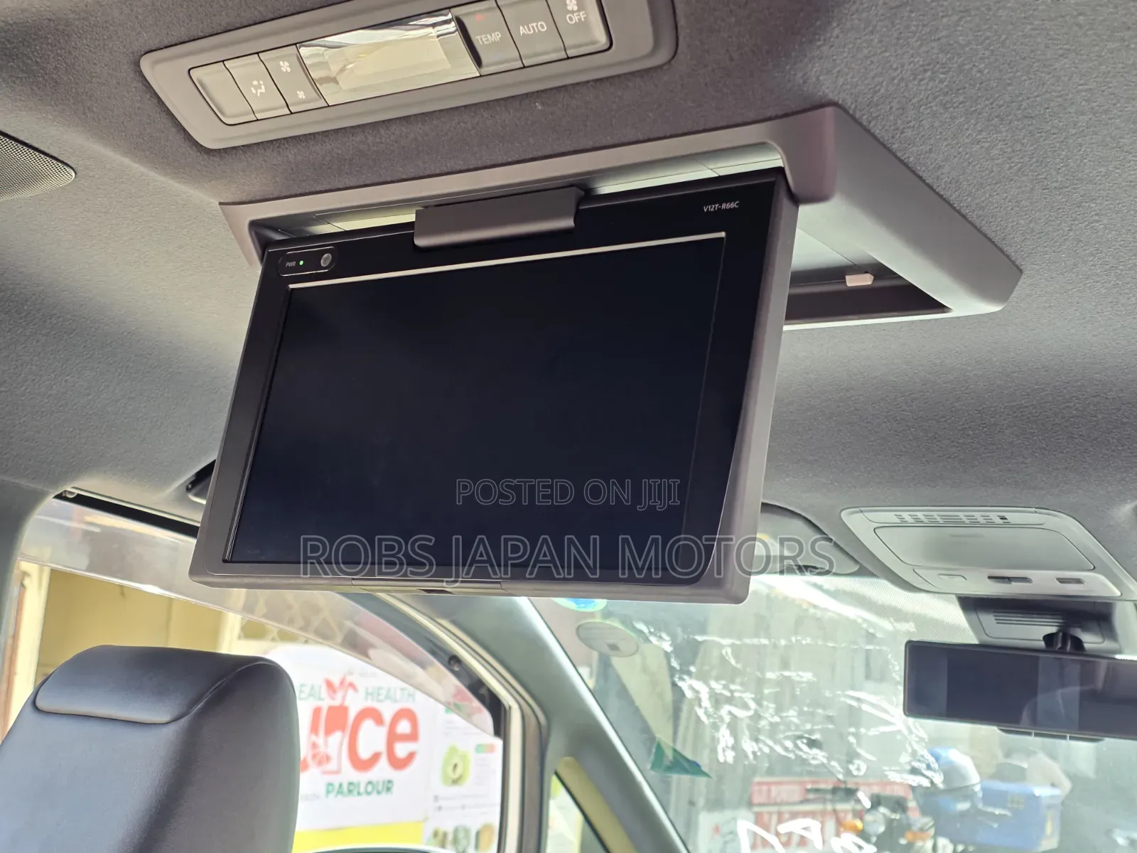 Toyota Noah 2.0 FWD (6 Seater) 2019 White