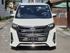 Toyota Noah 2.0 FWD (6 Seater) 2019 White